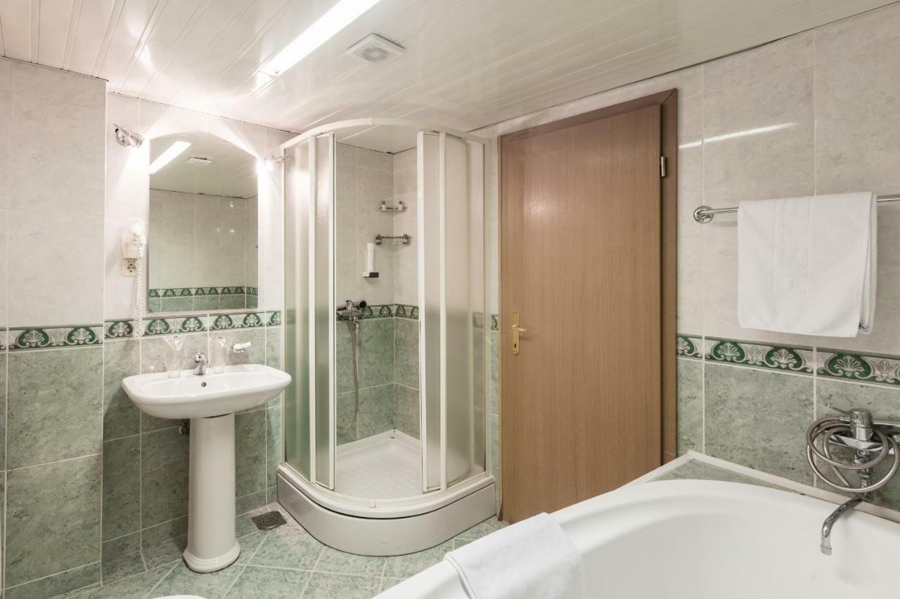 Hotel Bistra, Resort Маврово Экстерьер фото