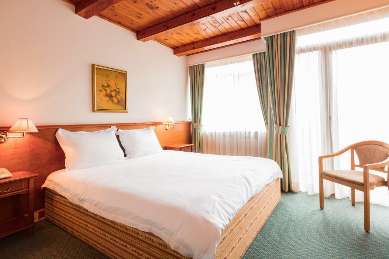 Hotel Bistra, Resort Маврово Экстерьер фото